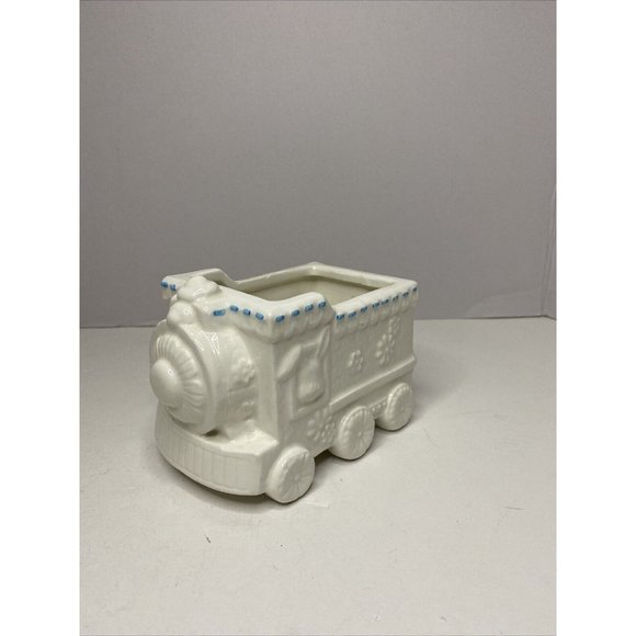 Vintage Train Baby Planter Nursery Baby Shower Succulent Bunny Plant - Picture 13 of 13